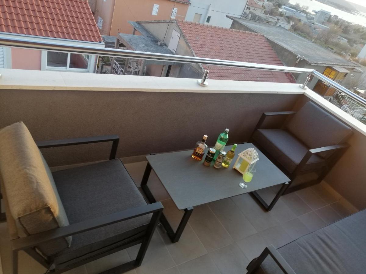 Luxury Apartment Queen Solin Exteriér fotografie
