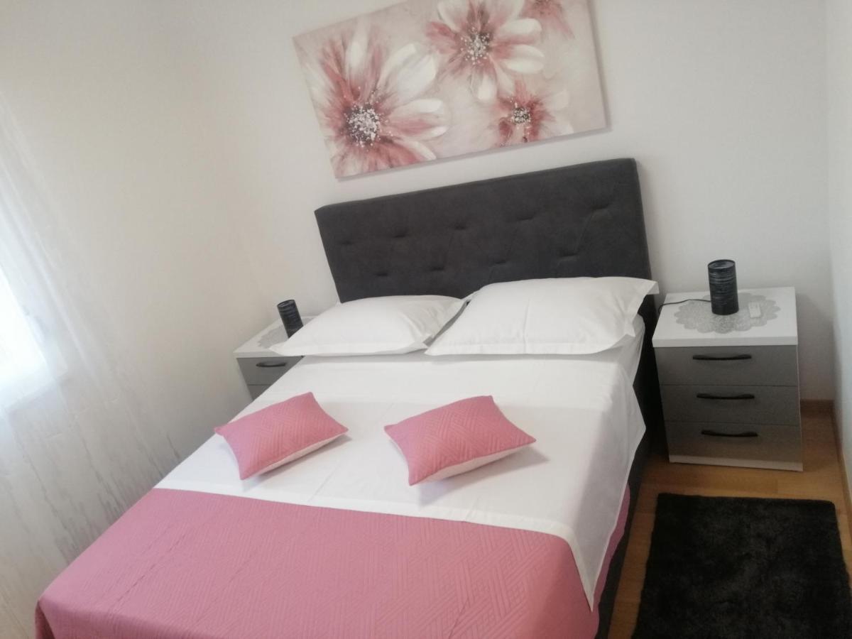 Luxury Apartment Queen Solin Exteriér fotografie