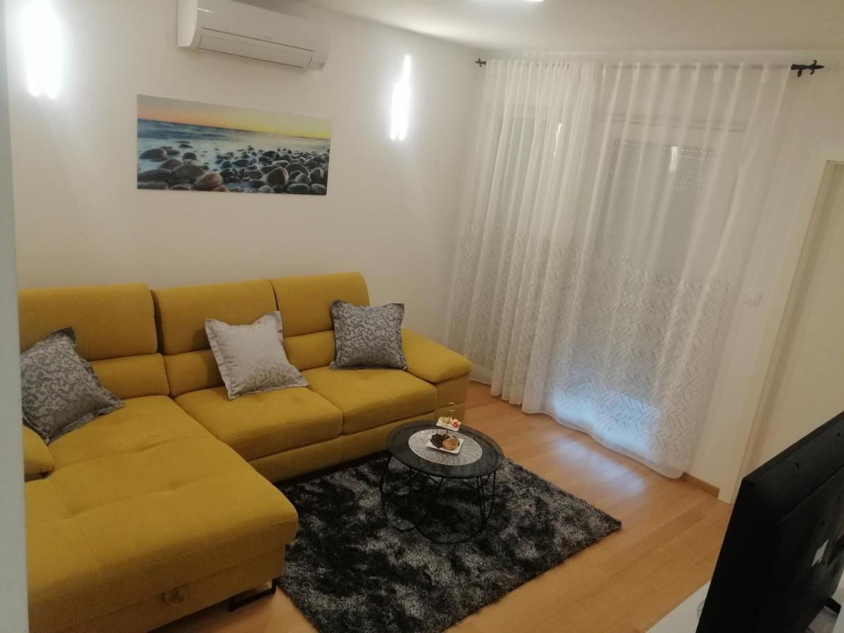 Luxury Apartment Queen Solin Exteriér fotografie